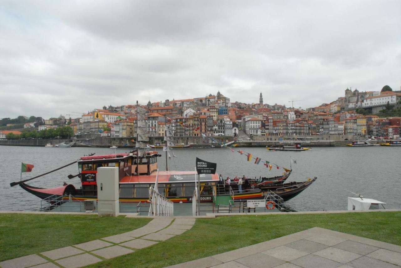 Porto Sea Front Apartment ラーヴラ エクステリア 写真